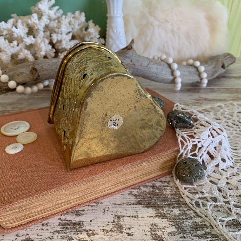 Vintage Brass Container 🔆 - Picture 6 of 10